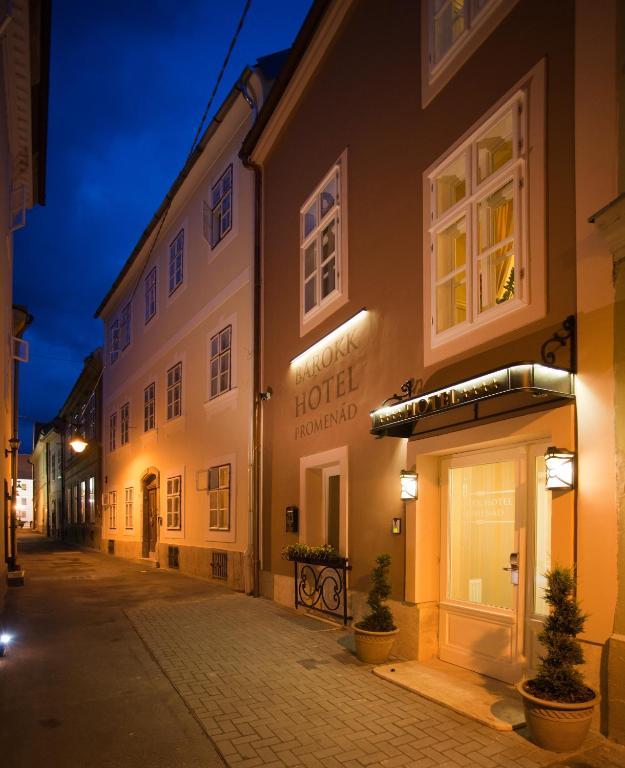 Hotel Barokk Promenad